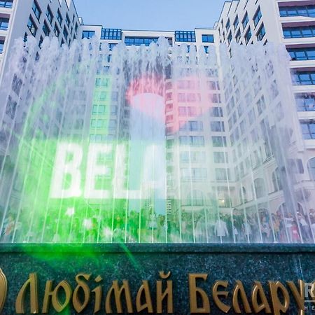Premium Apartments Klimt On Picasso Boulevard Minsk Exterior foto